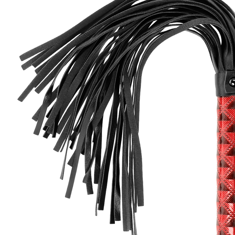 BEGME - FLOGGER IN PELLE VEGANA EDIZIONE ROSSA – Fruste BDSM – foto 3