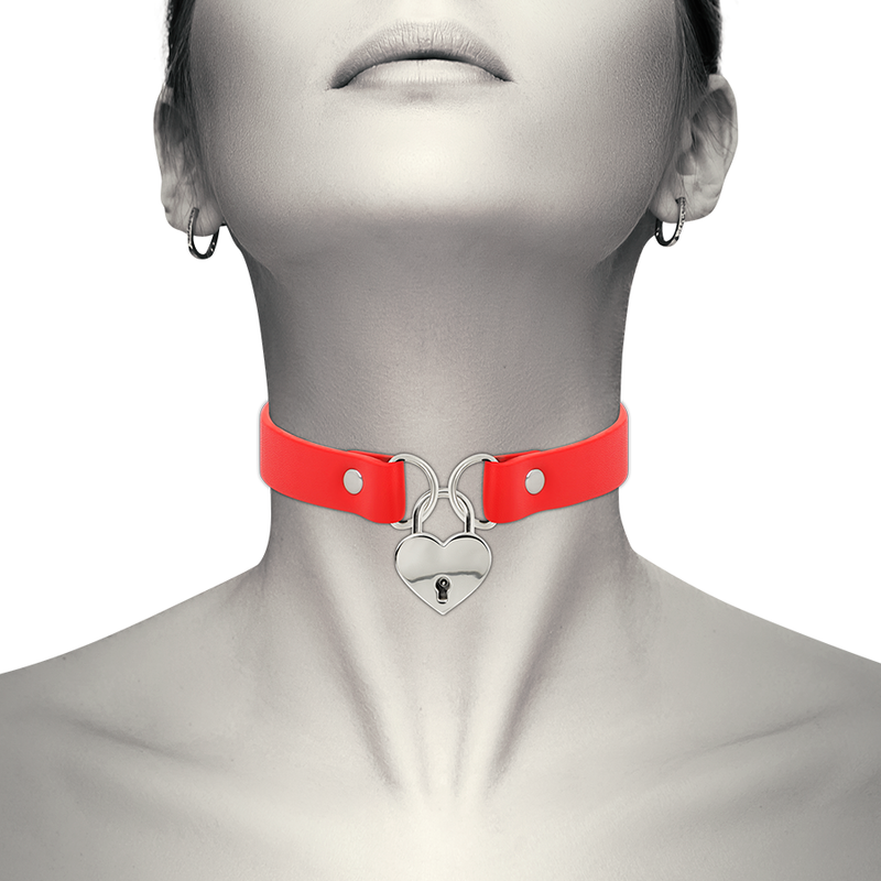 COQUETTE CHIC DESIRE - COLLANA IN PELLE VEGANA ROSSA CON ACCESSORIO CUORE CON CHIAVE – Collane – foto 2