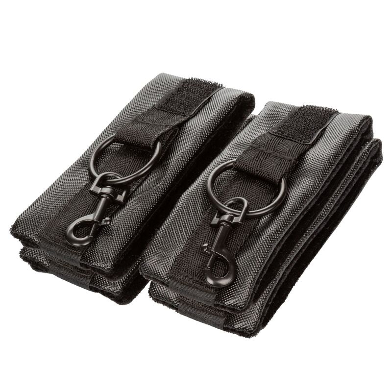 CALEXOTICS - CRAVATTA SENZA LIMITI – Sistemare le manette – foto 5