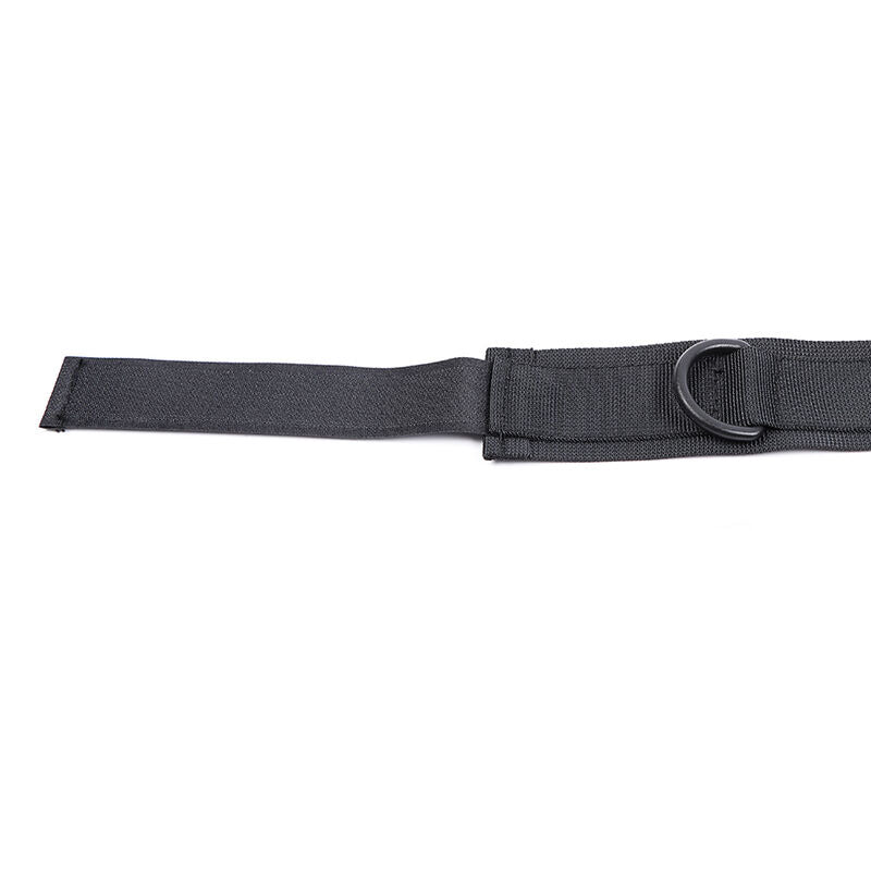 OHMAMA FETISH - MANETTE E COLLETTO IN NYLON – Sistemare le manette – foto 7