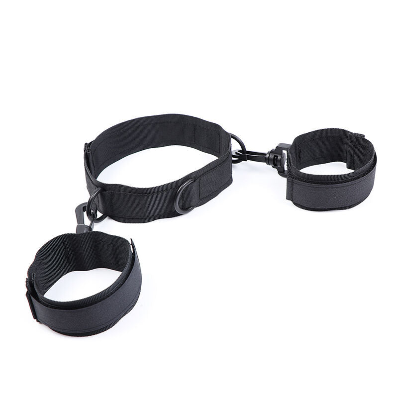 OHMAMA FETISH - MANETTE E COLLETTO IN NYLON – Sistemare le manette – foto 16