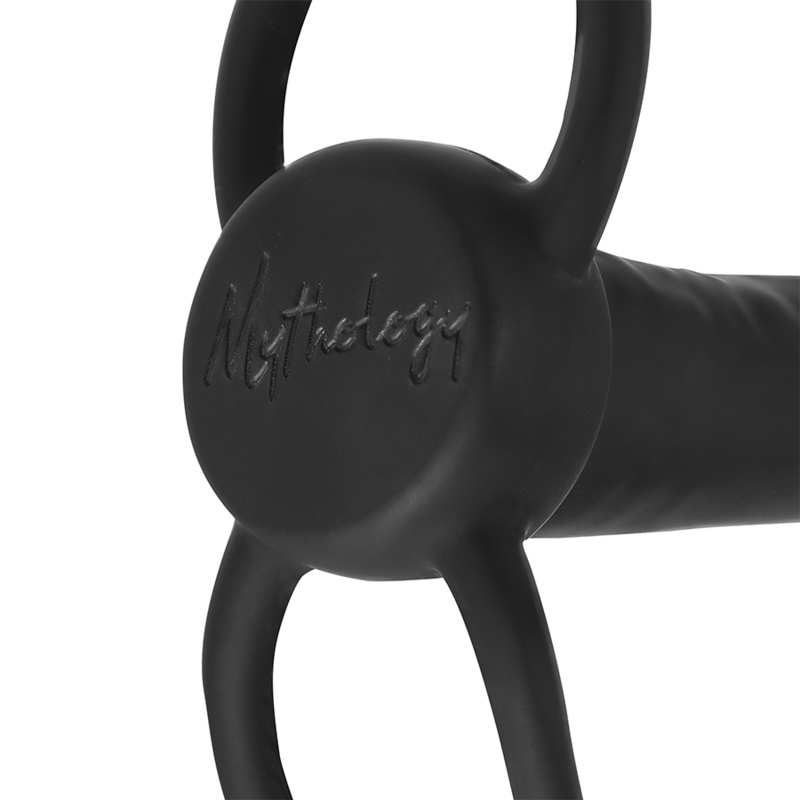 MYTHOLOGY - DILDO ANALE COBI ONYX CON ANELLO PER CAZZO E TESTICOLI 13 CM IN SILICONE – Anelli a doppia penetrazione – foto 5