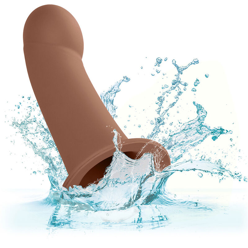 CALEXOTICS - ESTENSIONE MAXX PERFORMANCE CON PELLE MARRONE – Estensore del pene con imbracatura – foto 12