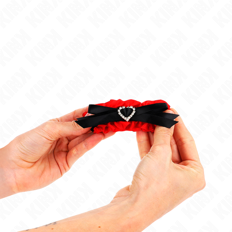 KINK - POLSO ELASTICO IN PIZZO DETTAGLI CUORE ROSSO REGOLABILE 22-35 CM – Sistemare le manette – foto 4