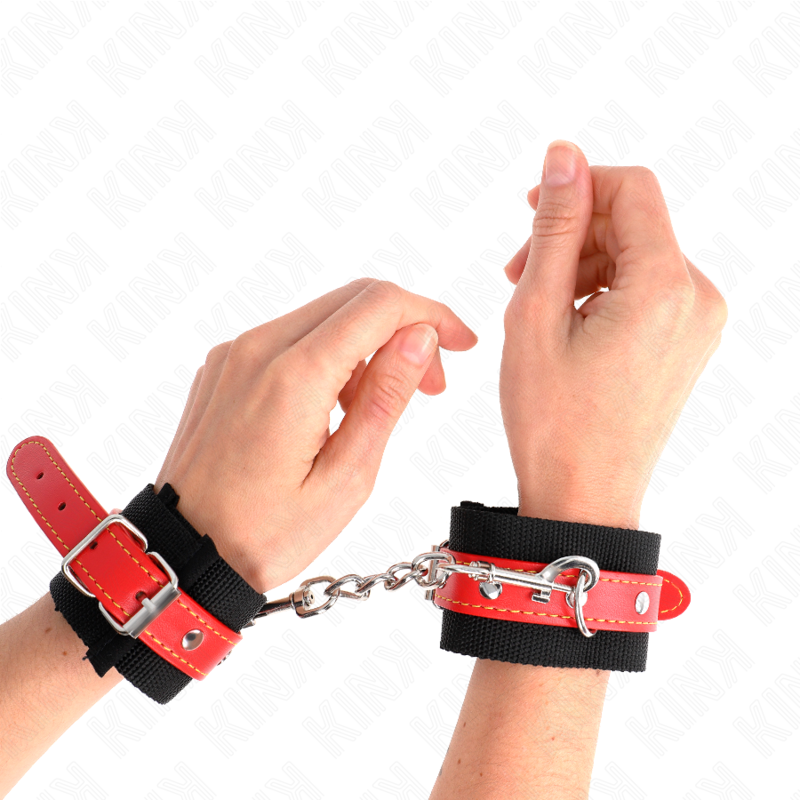 KINK - RESISTENZA DA POLSO IN NYLON NERO CON SIMILPELLE ROSSO REGOLABILE 19-24 CM X 5,5 CM – Sistemare le manette