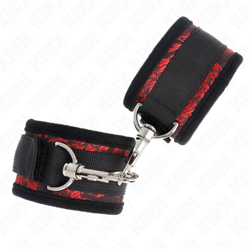 KINK - POLSO SCANDALO ROSSO-NERO – Sistemare le manette – foto 3