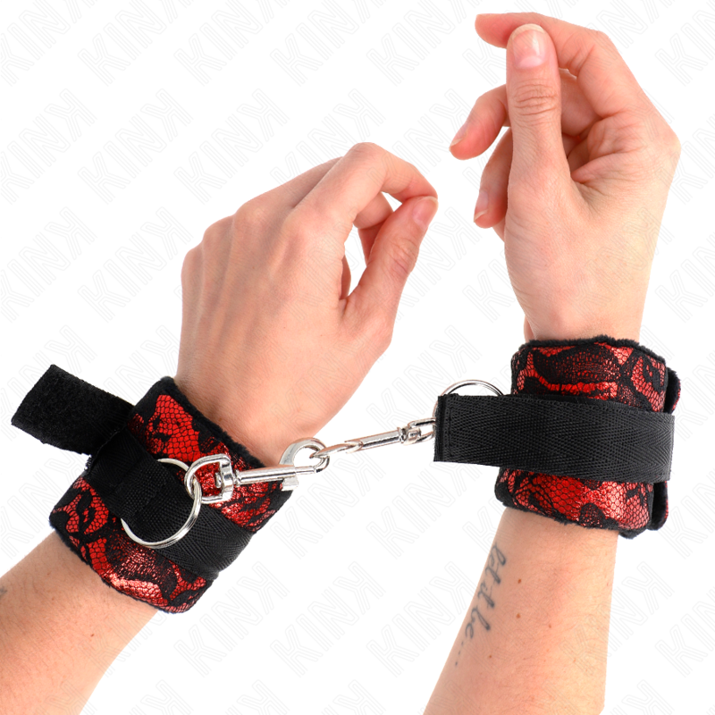 KINK - POLSO SCANDALO ROSSO-NERO – Sistemare le manette