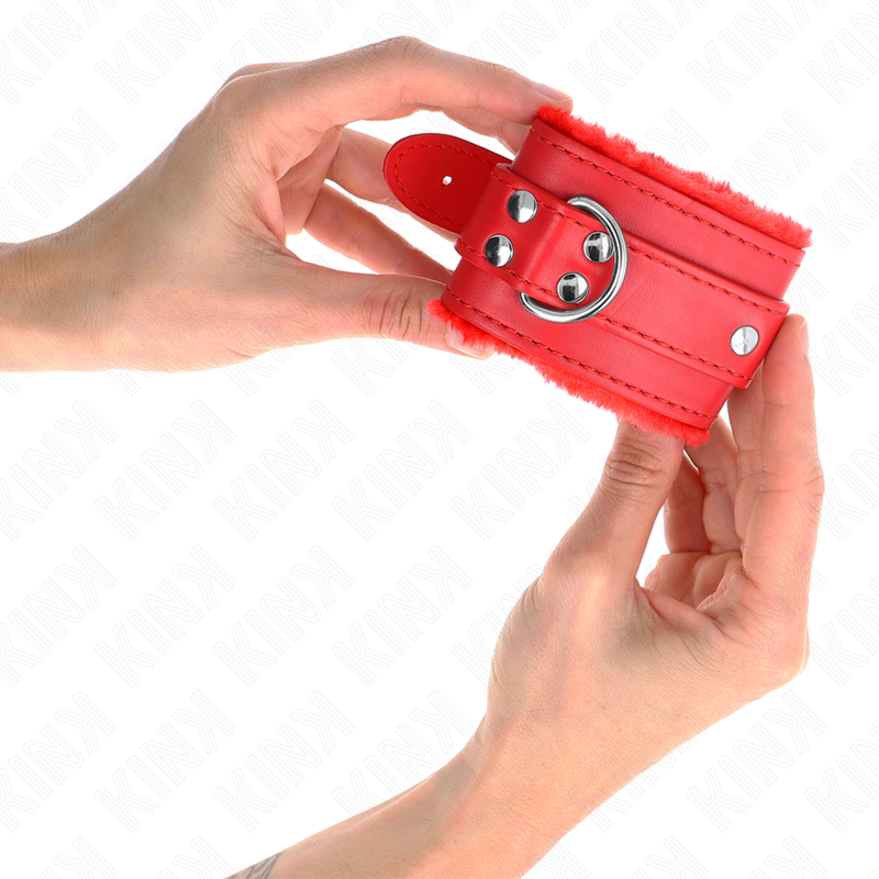 KINK - RESISTENZA DA POLSO IMBOTTITA IN PELLICCIA ROSSO CON CINTURA ROSSA REGOLABILE 17-29 CM X 6 CM – Sistemare le manette – foto 4