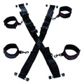 CALEXOTICS - SCANDAL MANETTE A FORMA DI CROCE PER PORTA – Sistemare le manette
