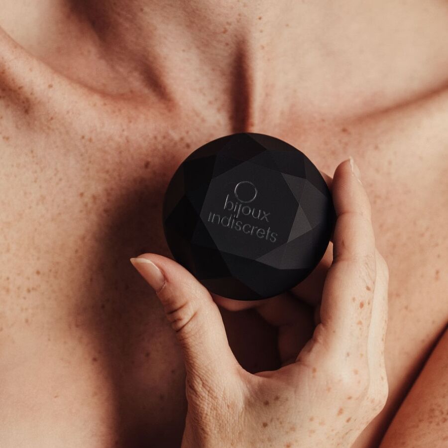 BIJOUX INDISCRETS - VIBRATORE TWENTY ONE DIAMOND EDIZIONE LIMITATA NERO – Mini vibratori – foto 5