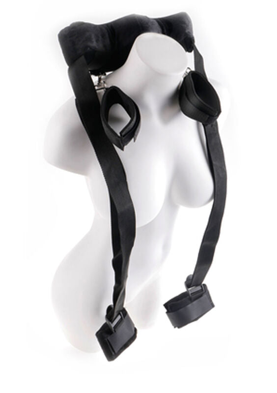 FETISH FANTASY SERIES - MASTER IN POSIZIONE CON POLSINI – Sistemare le manette – foto 5